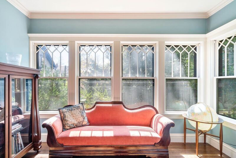Sunroom with a view of Pelham Terrace 